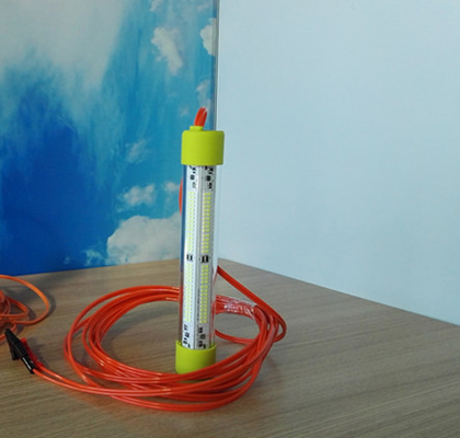 Lure Oszczędzanie Energii Łodzi Podwodne Światło Połowowe Z Klipsem Bateryjnym